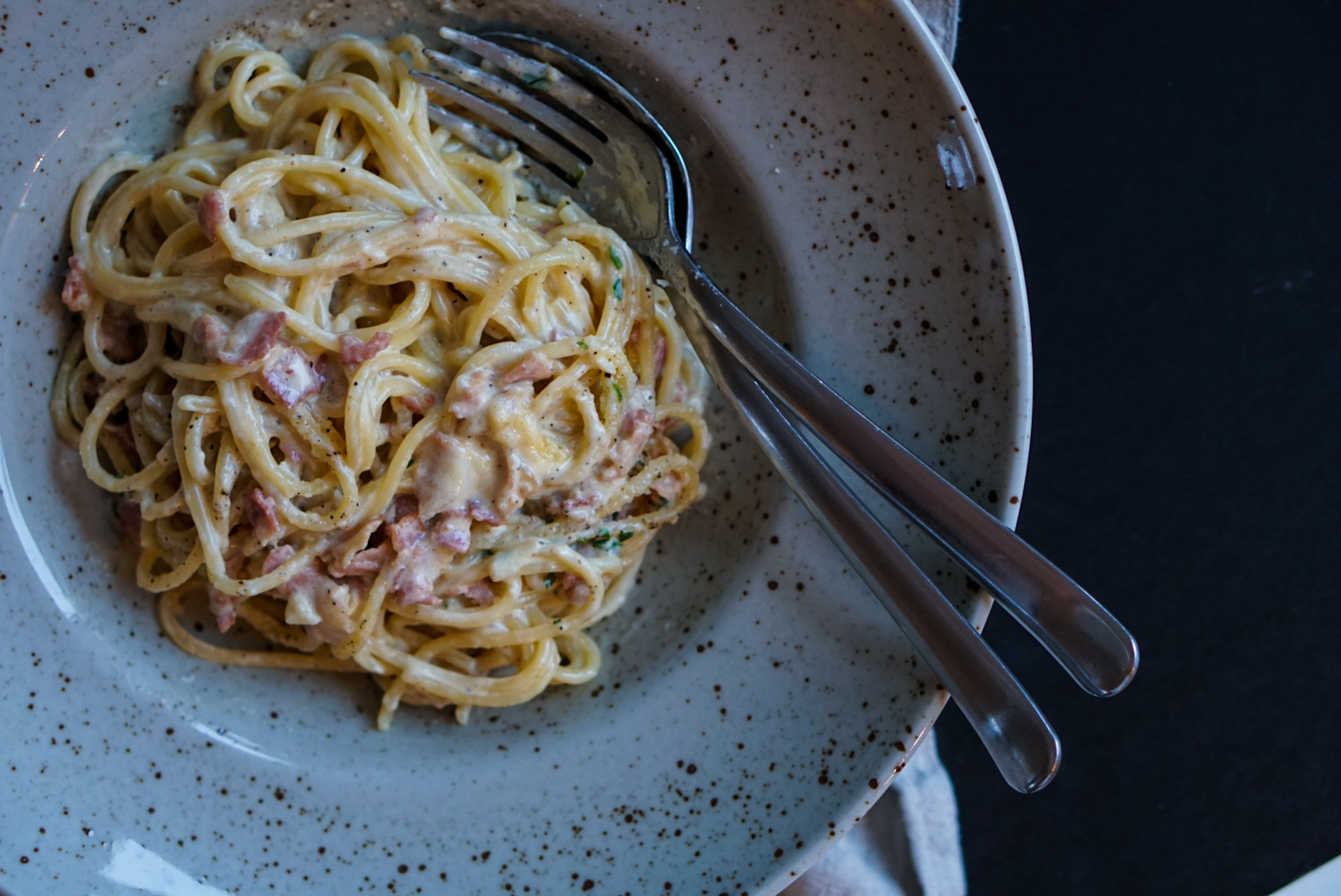 Spagetti med krämig baconsås – Kycklingmama